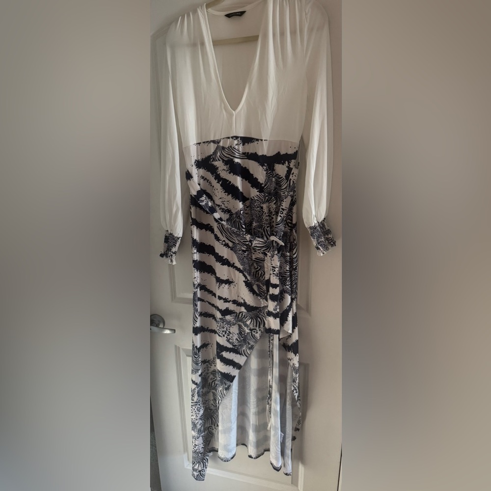 Chic White and Blue Long Sleeve Gown